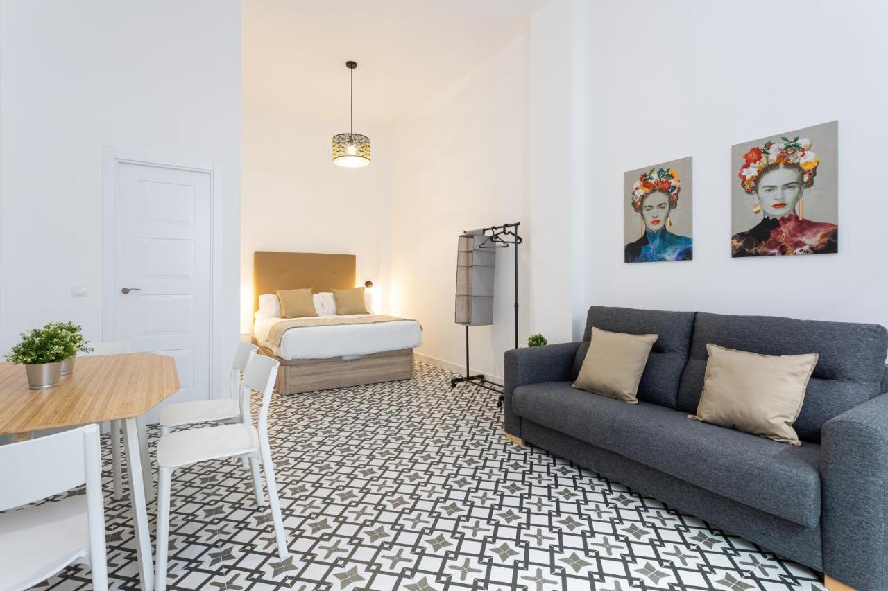 Holidays2Malaga Picasuss Loft New Built Close Huelin Beach And Promenade Экстерьер фото