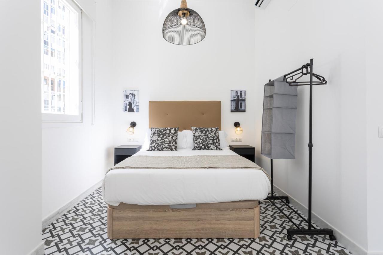 Holidays2Malaga Picasuss Loft New Built Close Huelin Beach And Promenade Экстерьер фото